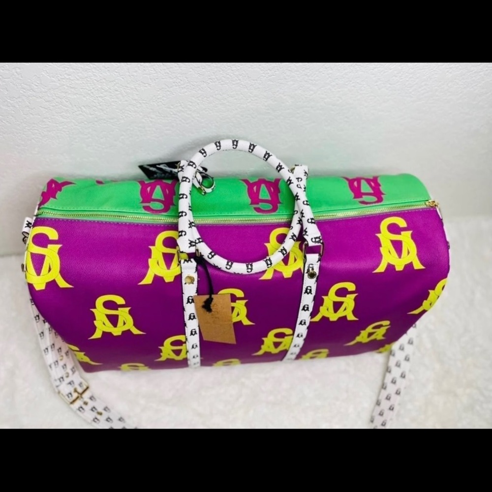 NWT Steve Madden Mutli Speedy Weekender Duffel Bag HARD TO DIND